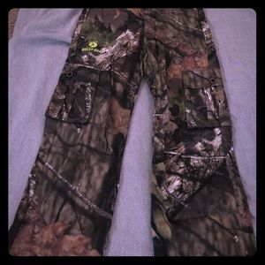 NWT Mossy Oak Pants